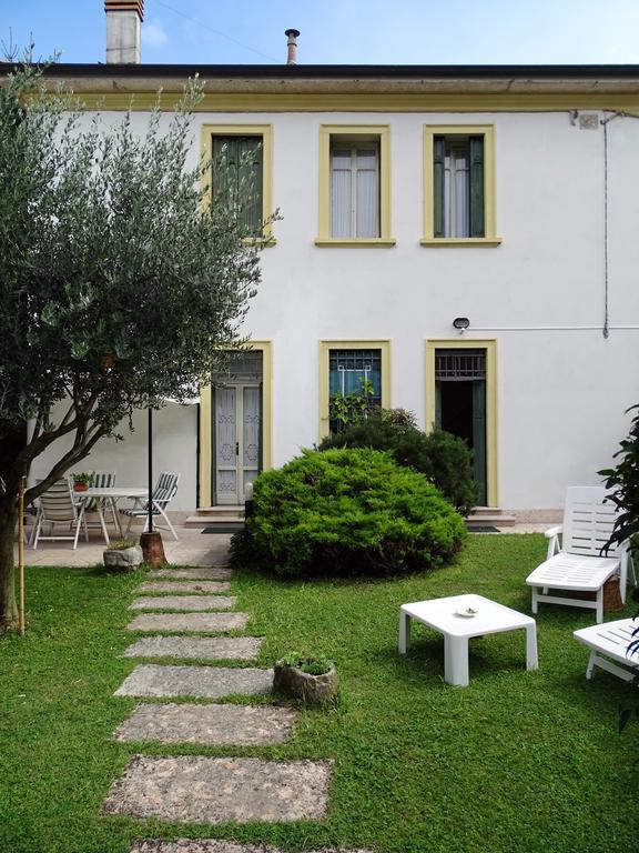B&B Al Giardinetto Верона Экстерьер фото